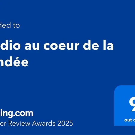 Au Coeur De La Vendee Apartment