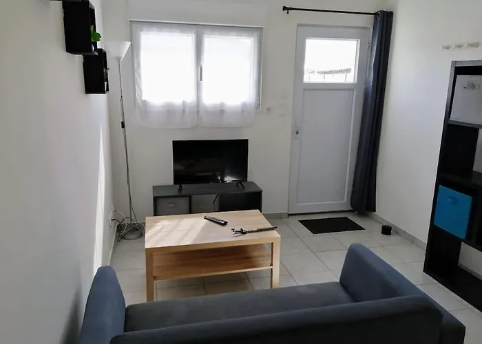 Au Coeur De La Vendee Apartment